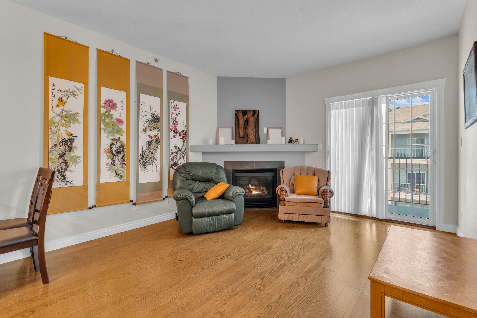 百年高中步行顶楼公寓出售 · 333 Nelson Road #409 ——林与唐地产 - 5